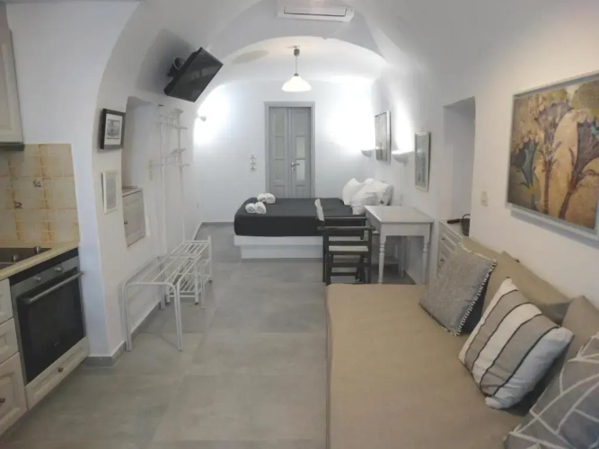 Yposkafo Suites - Studio - Santorini
