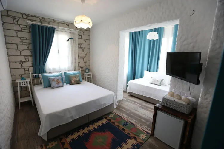 Peroni Hotel