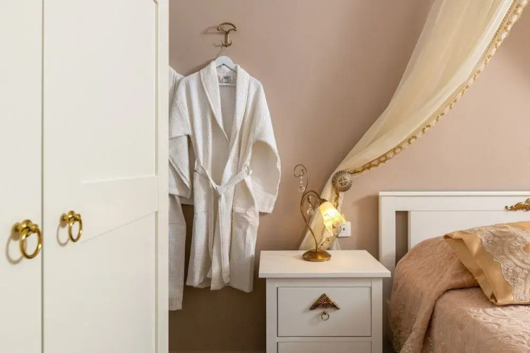 Marikas Deluxe Rooms