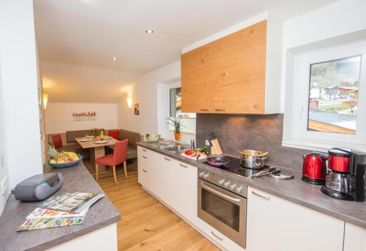 2 Bedrooms Apartment with balcony