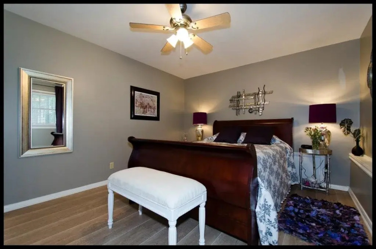 Inn-Chanted Forest Bed & Breakfast