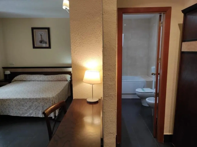 Standard Double Suite