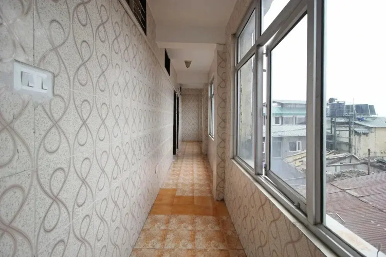 Hotel Charlene