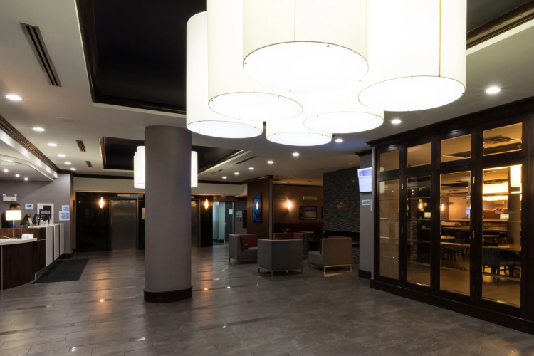 Holiday Inn Express Edmonton Downtown photo 27