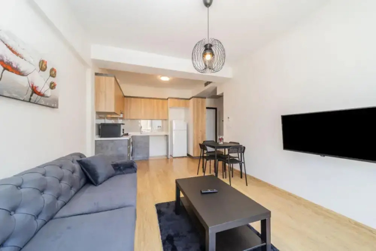 Exquisite Flat With Shared Pool in Kepez