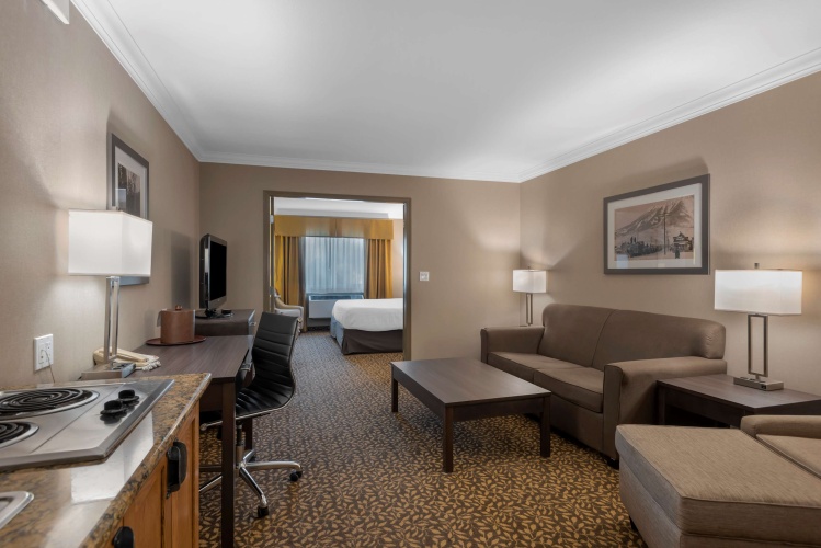 Double Suite