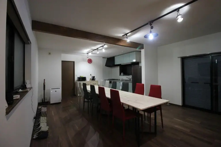 taiza house