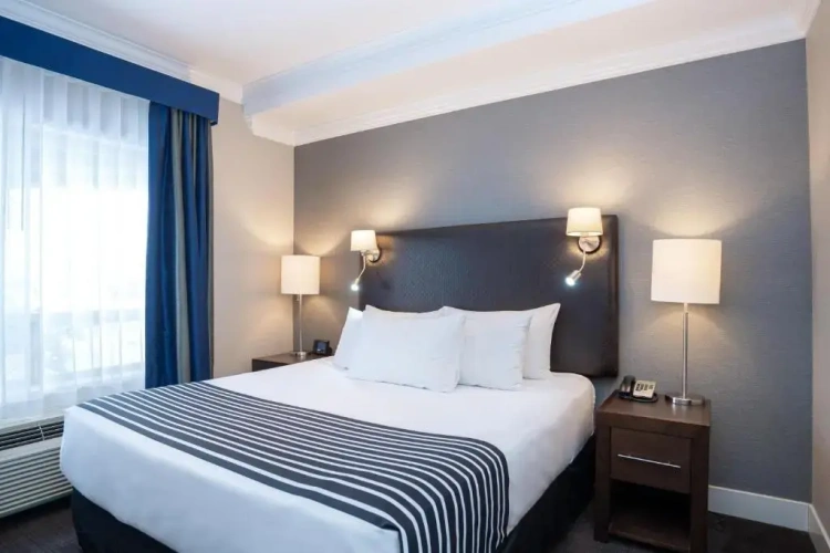 Double Suite