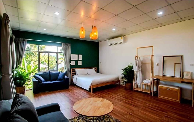 2 Bedrooms Villa