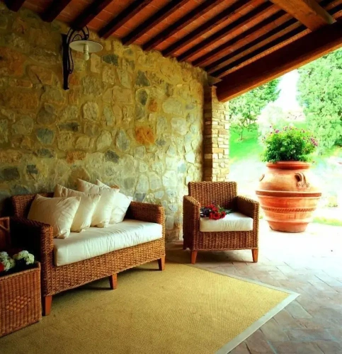 Apartment with garden view