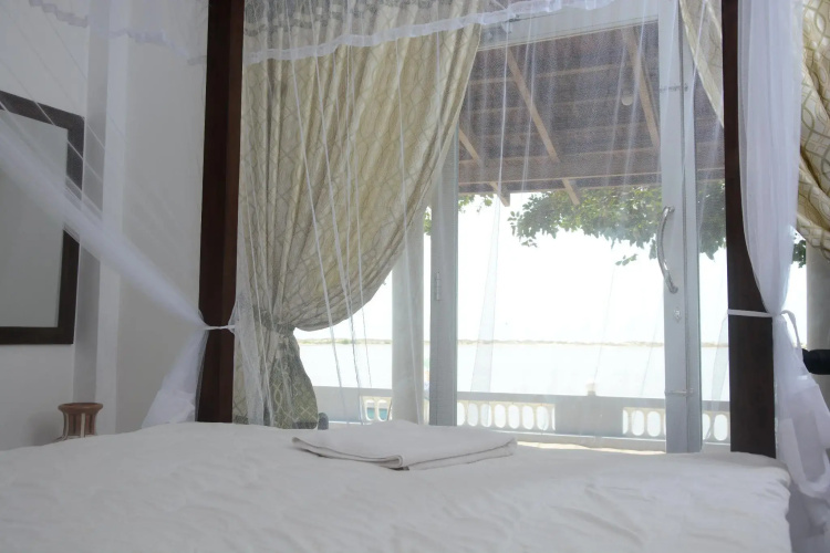 Dinuda Lagoon Resort