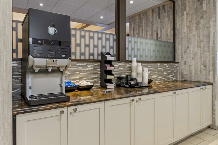 Best Western Plus InnTowner Madison photo 40