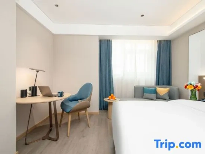 Comfort Twin room with city view