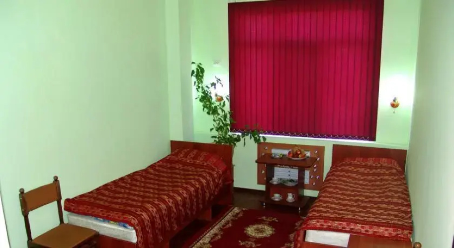 Elshod Hotel
