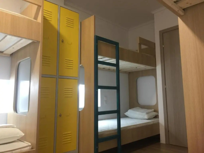 Loutraki Hostel