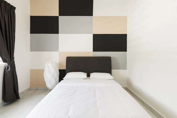3 Bedrooms Apartment