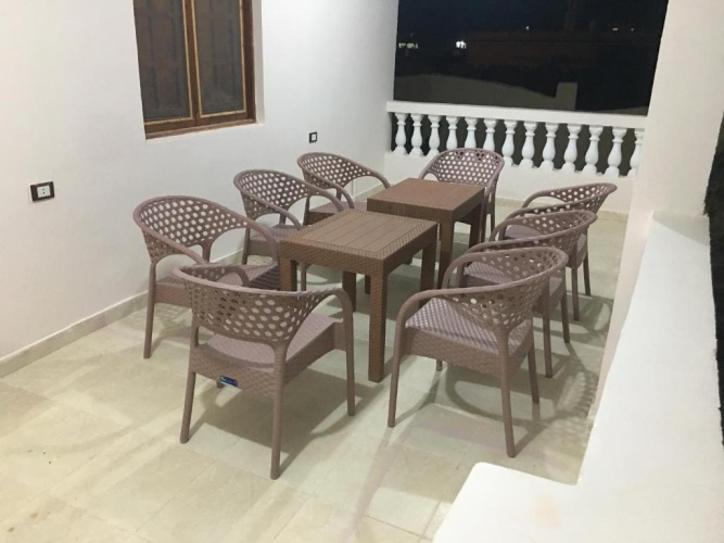 3 Bedrooms Apartment