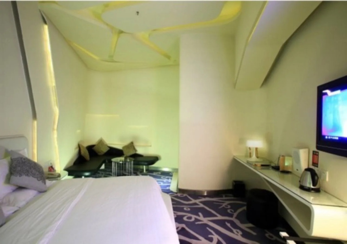 Vision Fashion Hotel