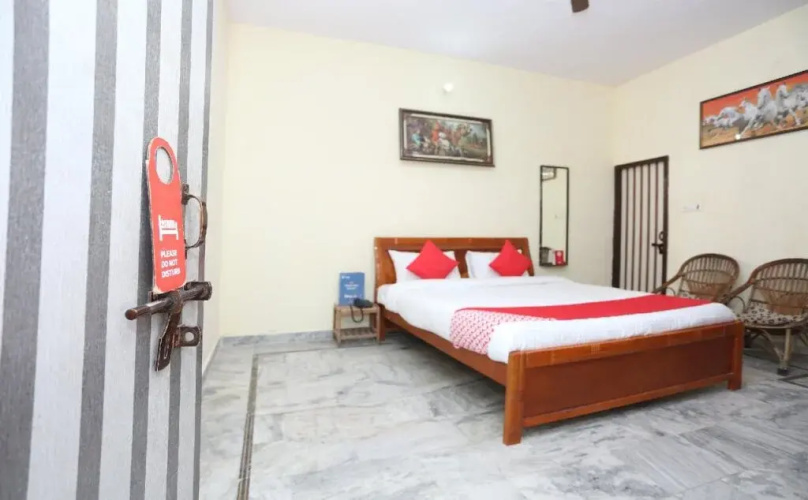Hotel Oasis By OYO Rooms