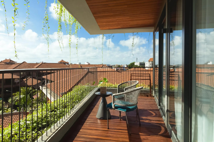Beachwalk Residence