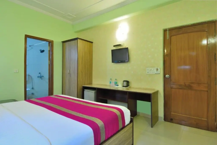 Deluxe Double room