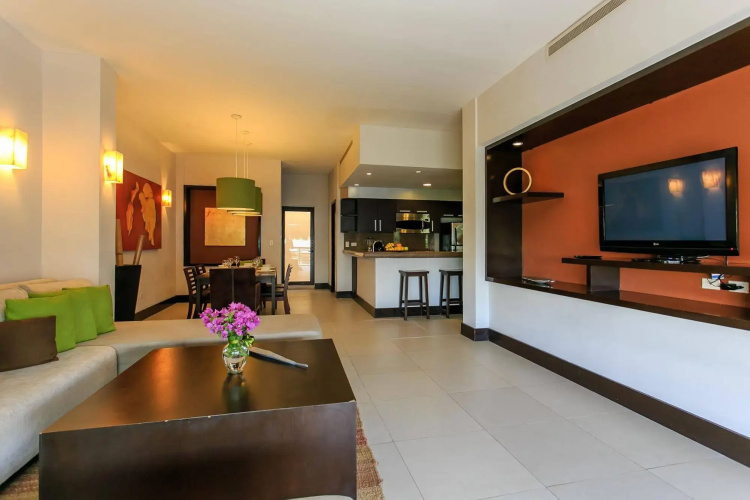 Aldea Thai by Stella Rentals