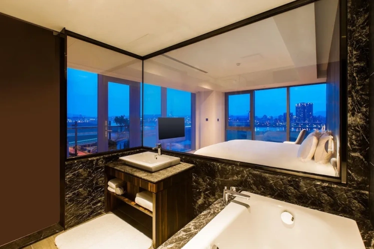 Double Suite with river view