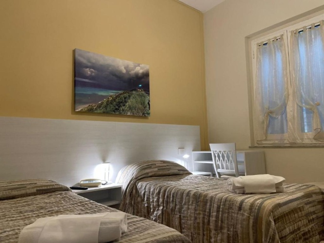 Standard Twin room with mountain view
