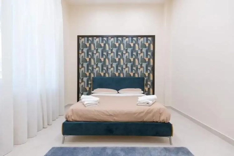 Deluxe Maison Pochet