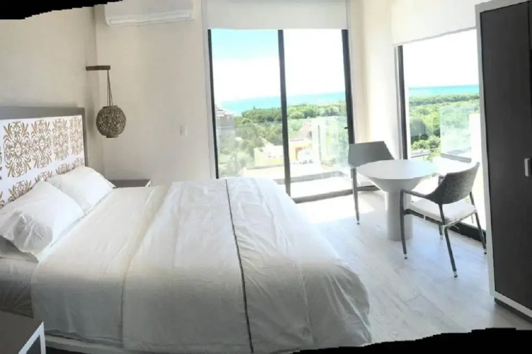 Deluxe Double Studio