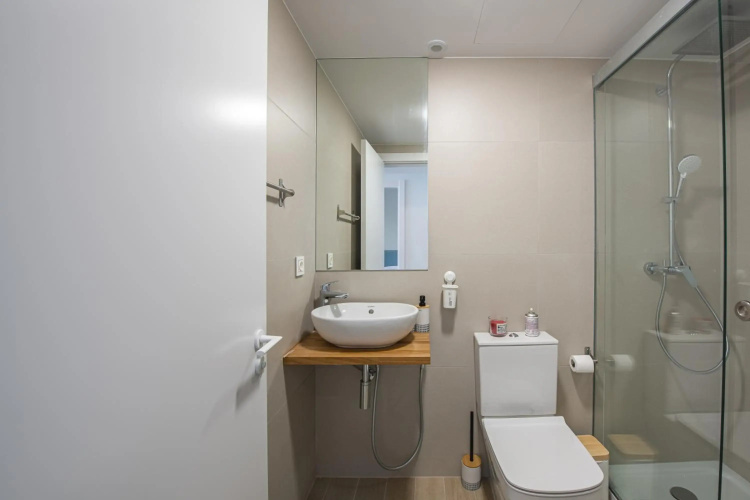 Unique 2 bedroom unit with pool near beach