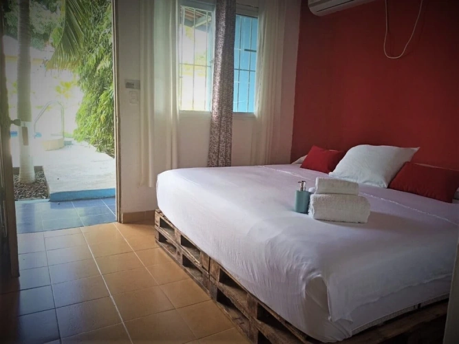 Comfort room