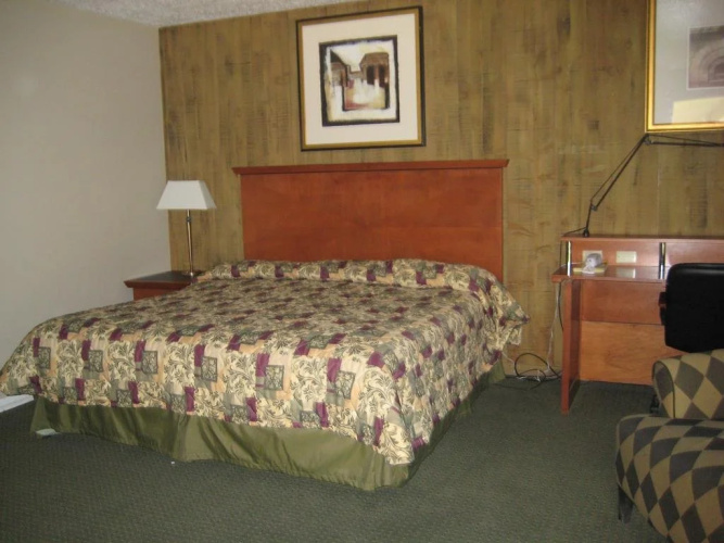 Gateway Inn