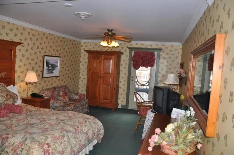 Double Suite