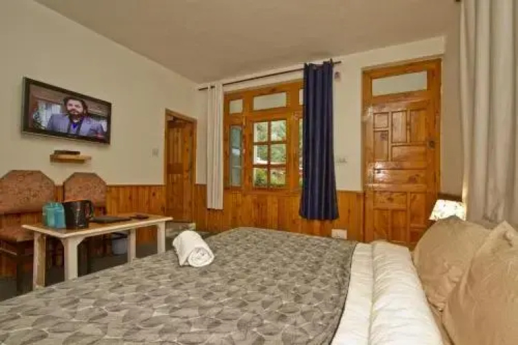 Sashas Hotel