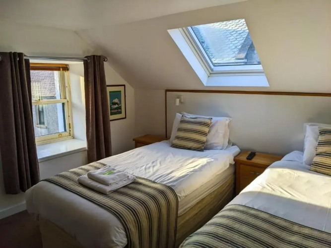 Ferry Inn Stromness
