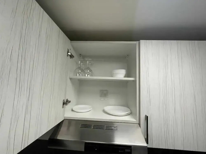 OYO HOME 1384 Luxrious 1 BHK With Balcon