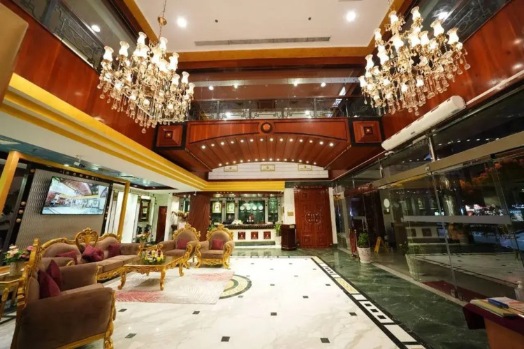 Grand Continent Hotel