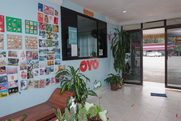 OYO 90015 Indah Chalet