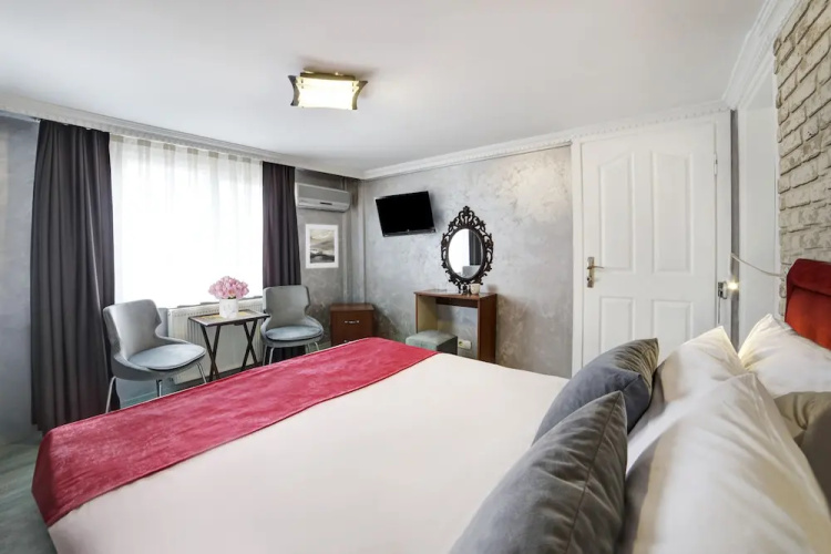 Pretty Sultanahmet Hotel