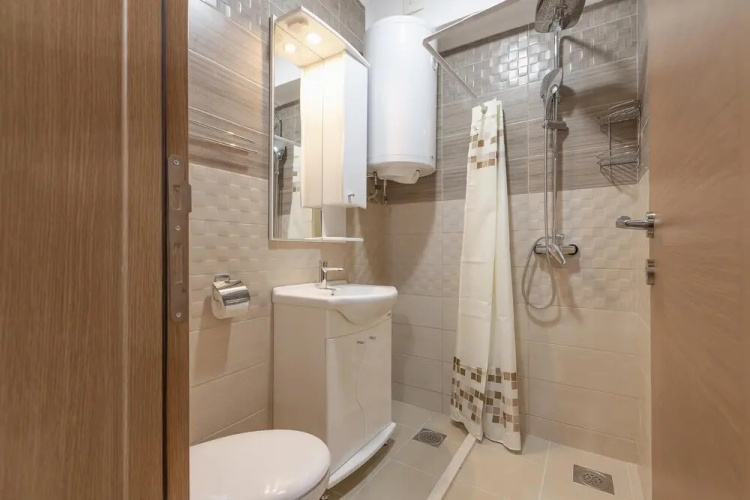 Muo Sea Front Apartments Kotor