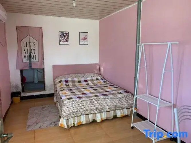 Qingjing Xiaowu Hostel