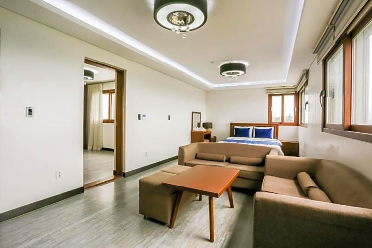 Superior Suite
