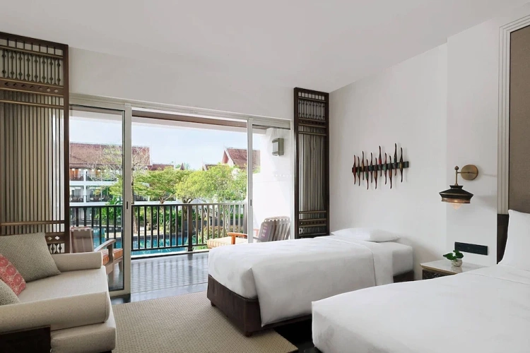Deluxe Lagoon Twin room with balcony and with pool view