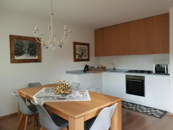 2 Bedrooms Cottage