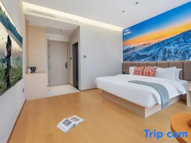 Standard Double room with mountain view