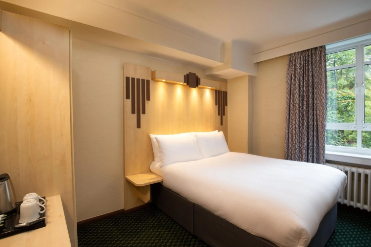 Tavistock Hotel photo 23