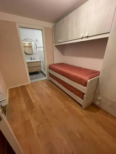 La Casa di Andrea Sleeps 5 With Parking