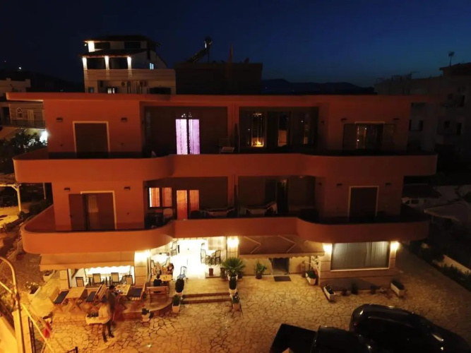 Doni Apartments