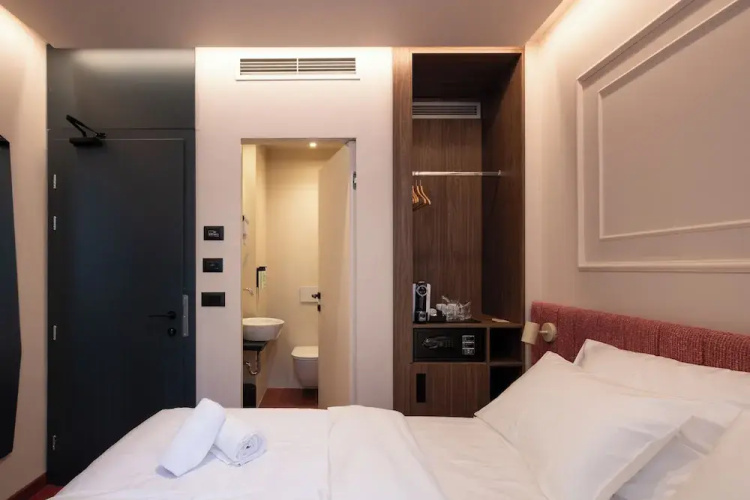 Boutique Hotel OPERA